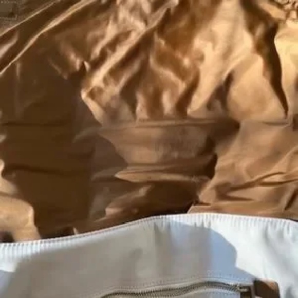 Tory Burch Large Quilted Nylon Bag - Picture 4 of 5